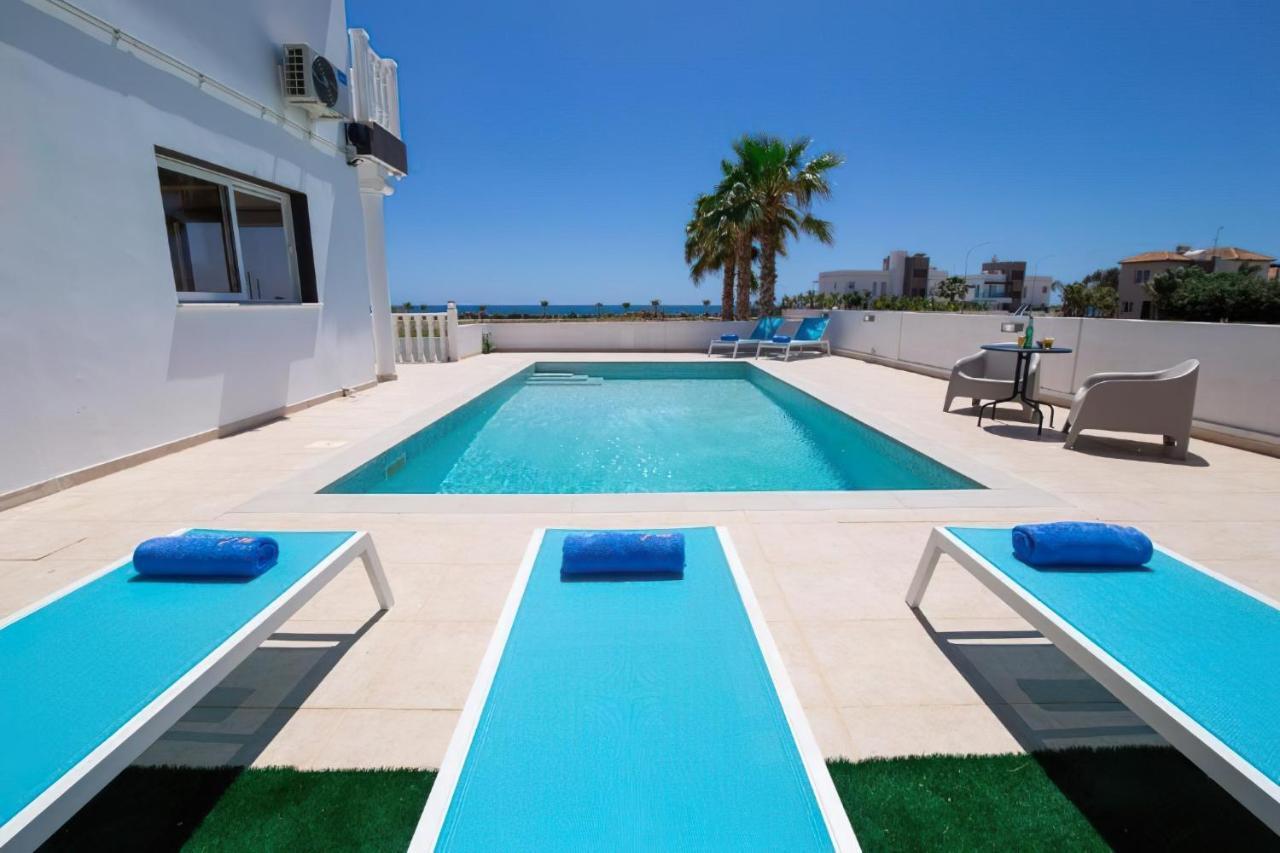 Villa Suncity Boutique Beachfront Айя-Напа Экстерьер фото