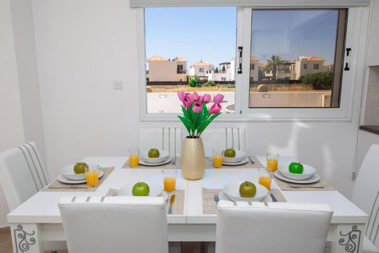 Villa Suncity Boutique Beachfront Айя-Напа Экстерьер фото