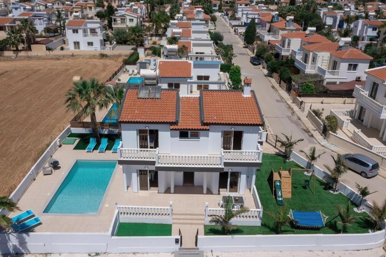 Villa Suncity Boutique Beachfront Айя-Напа Экстерьер фото