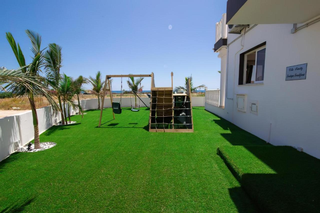 Villa Suncity Boutique Beachfront Айя-Напа Экстерьер фото