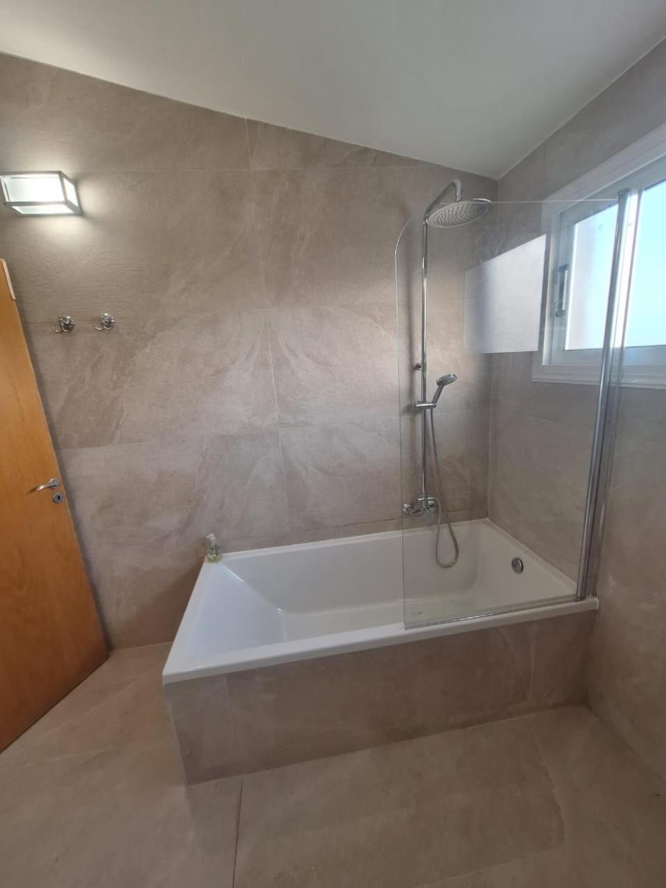 Villa Suncity Boutique Beachfront Айя-Напа Экстерьер фото