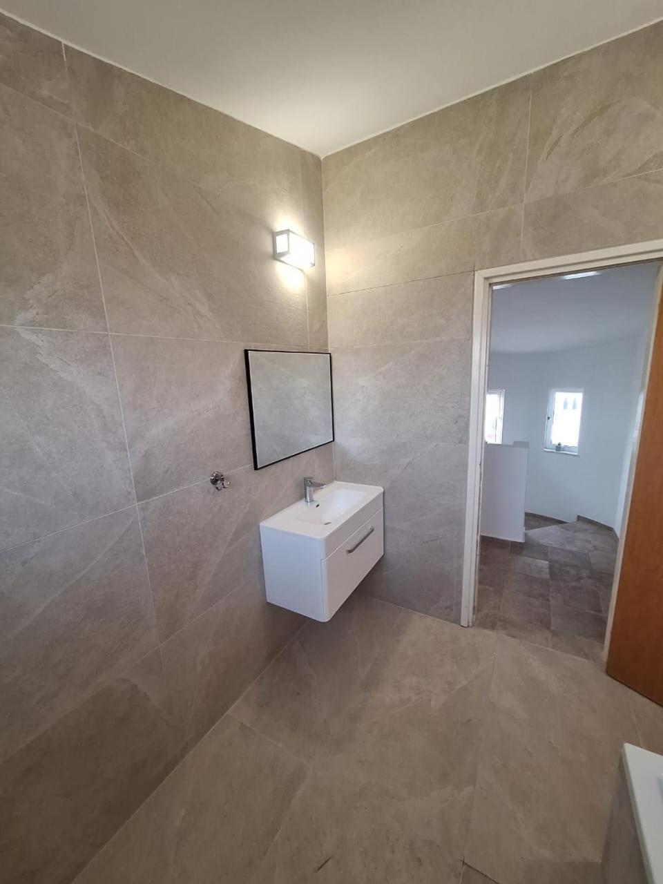 Villa Suncity Boutique Beachfront Айя-Напа Экстерьер фото